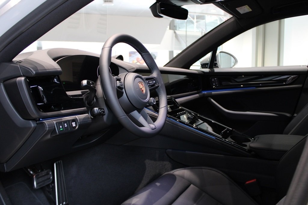 Porsche Panamera 4S E-HYBRID 2026, bild 3/7