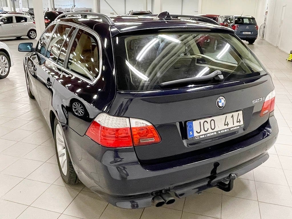 BMW 523 i Touring 190Hk Automat 2008, kuva 3/7