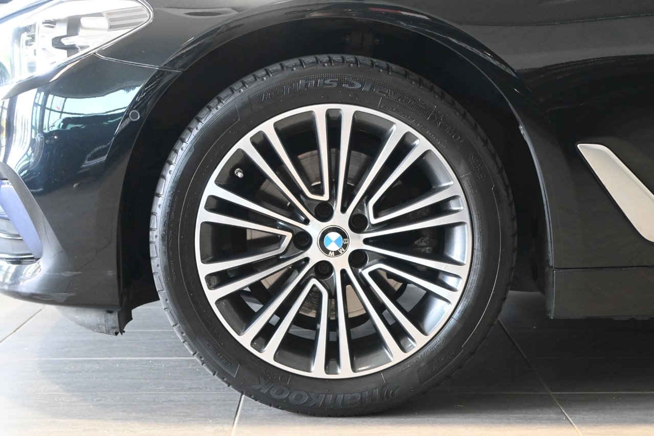 BMW 520 2018, bild 6/10