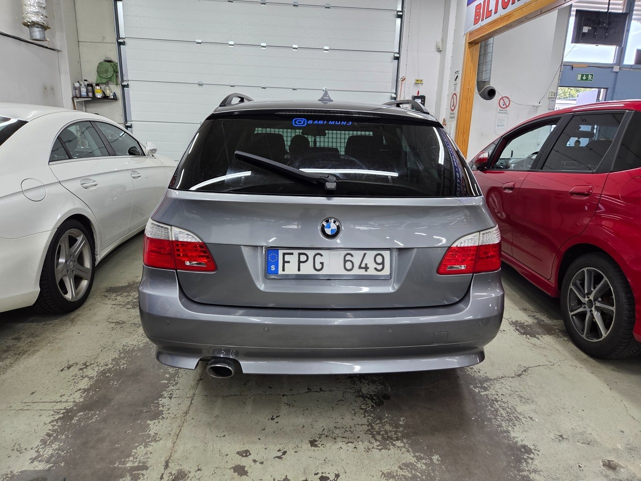BMW 520 d Touring 2009, bild 7/10