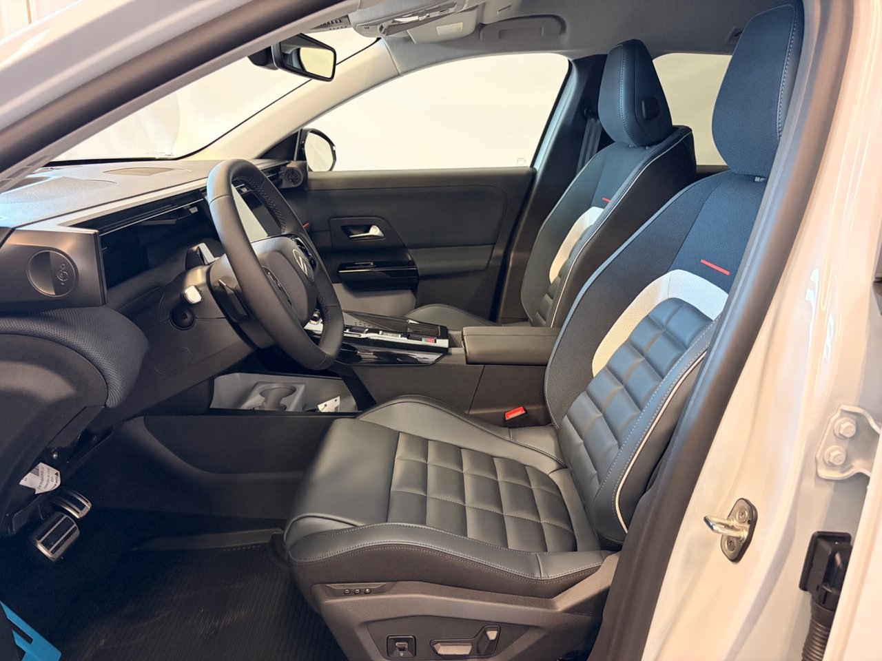 Citroen C5 Aircross 2026, bild 6/10