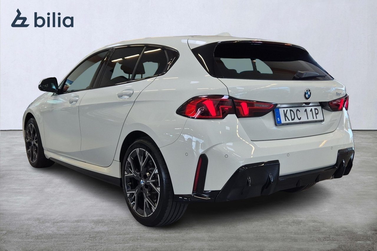 BMW 120 M Sport 2026, bild 5/10