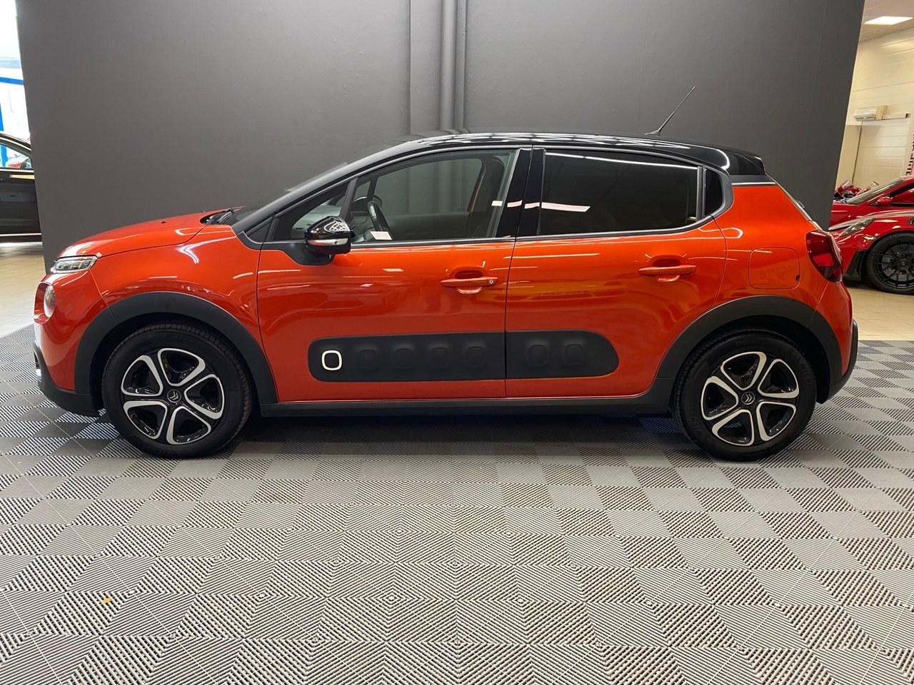 Citroen C3 1.2 PureTech 110hk Automat 2020, bild 2/9