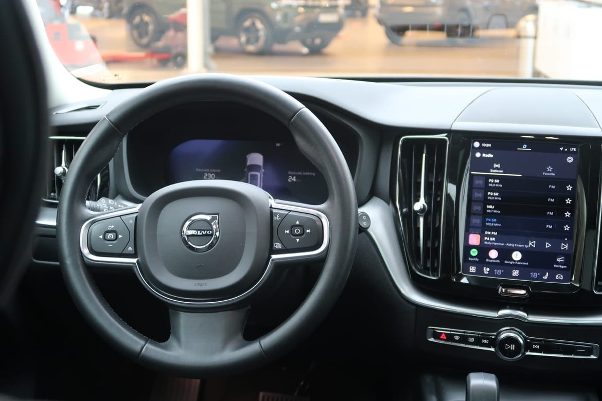Volvo XC60 Recharge T6 Core Edition 2023, bild 7/22
