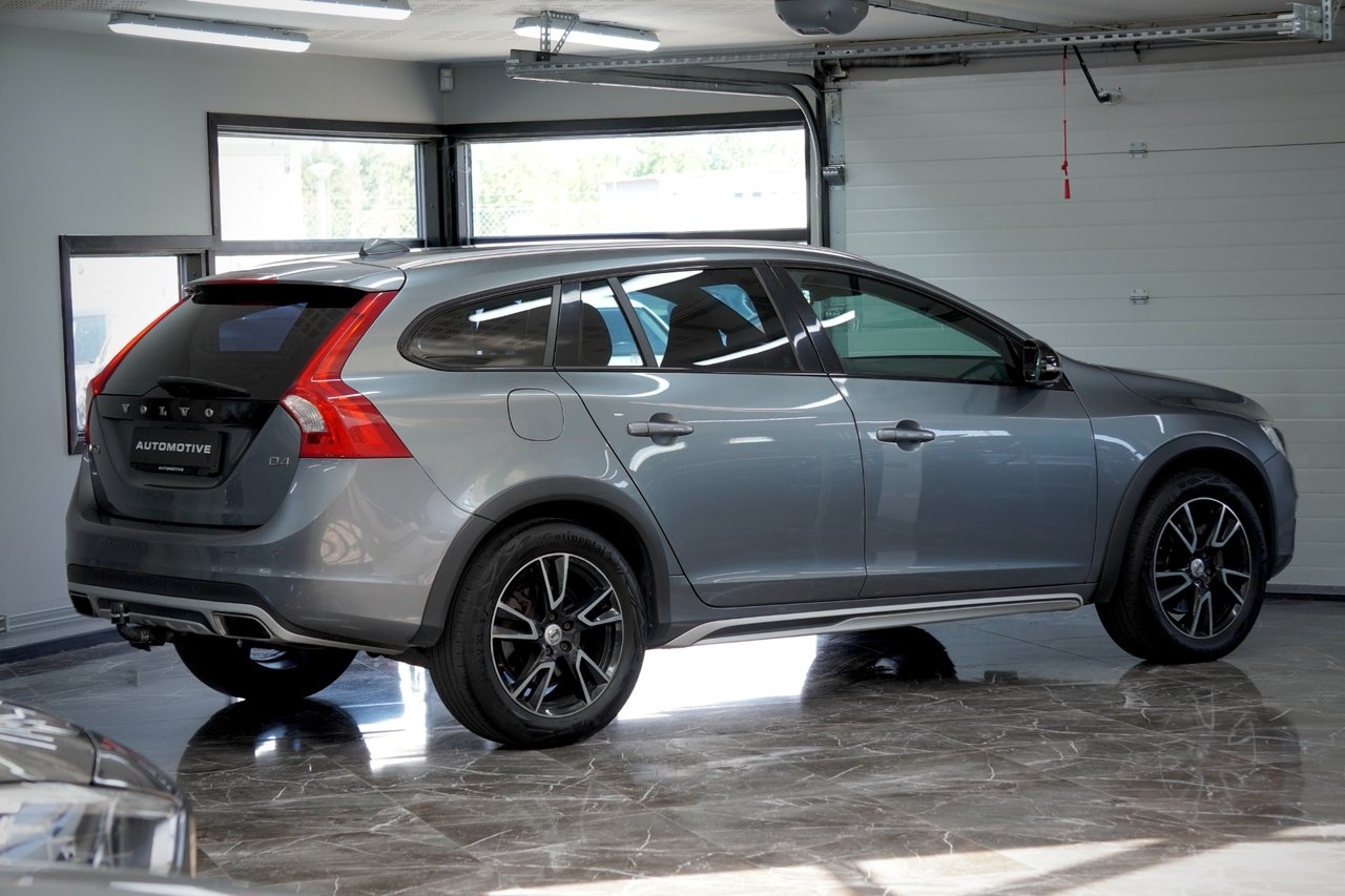 Volvo V60 Cross Country 2017, bild 5/20