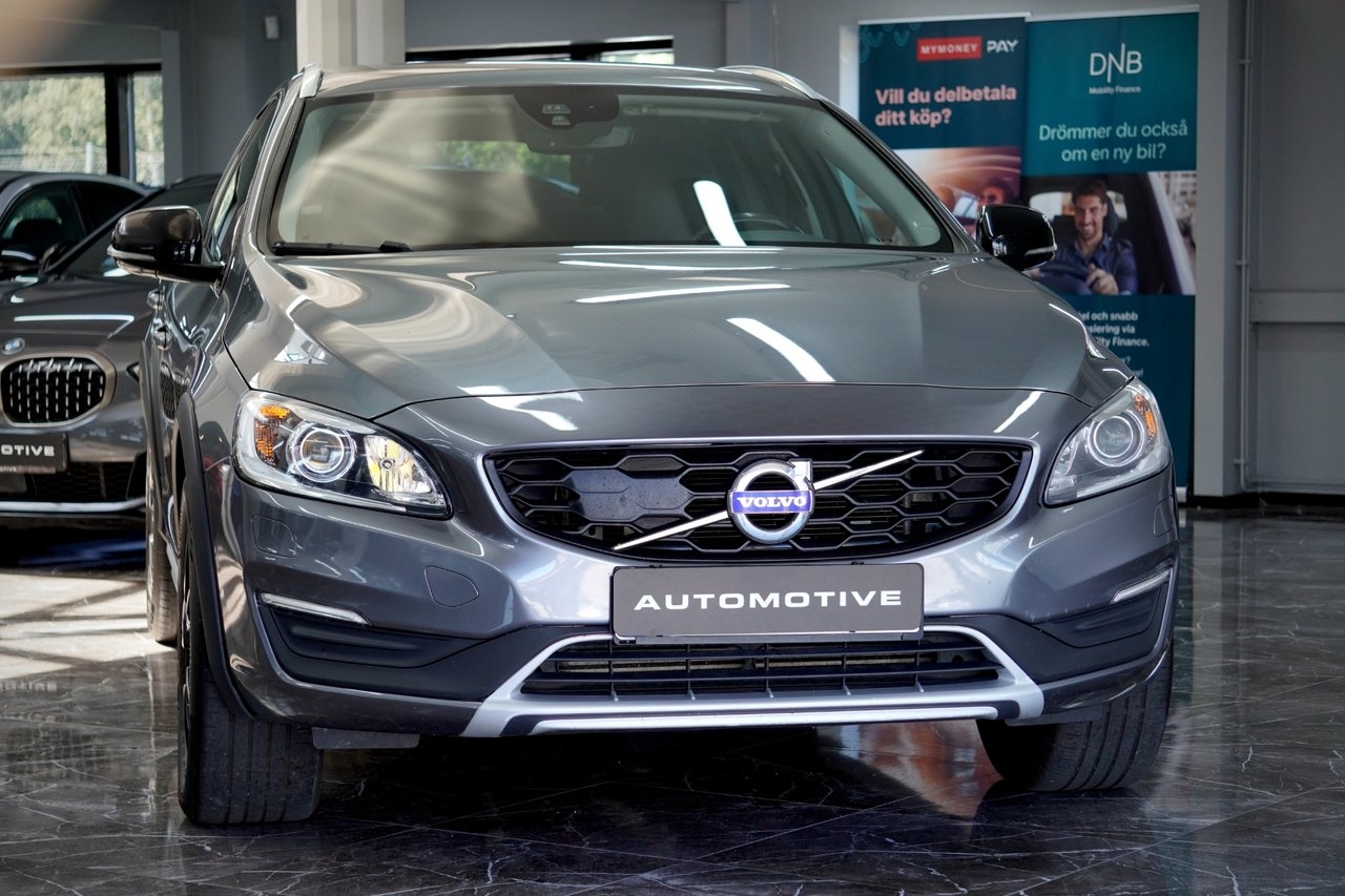 Volvo V60 Cross Country 2017, bild 6/20