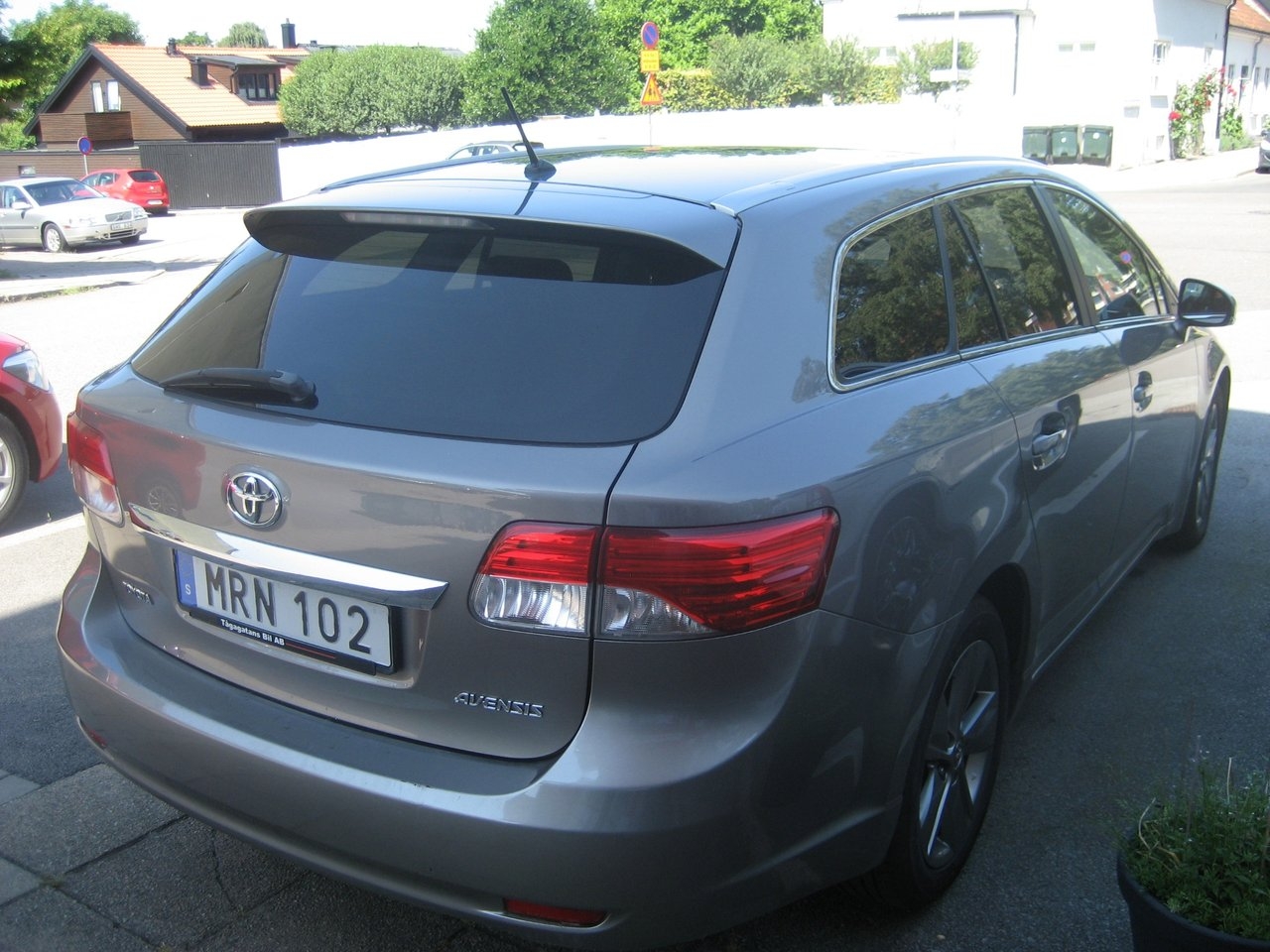 Toyota Avensis Kombi 2.0 D-4D Edition 2015, bild 5/20