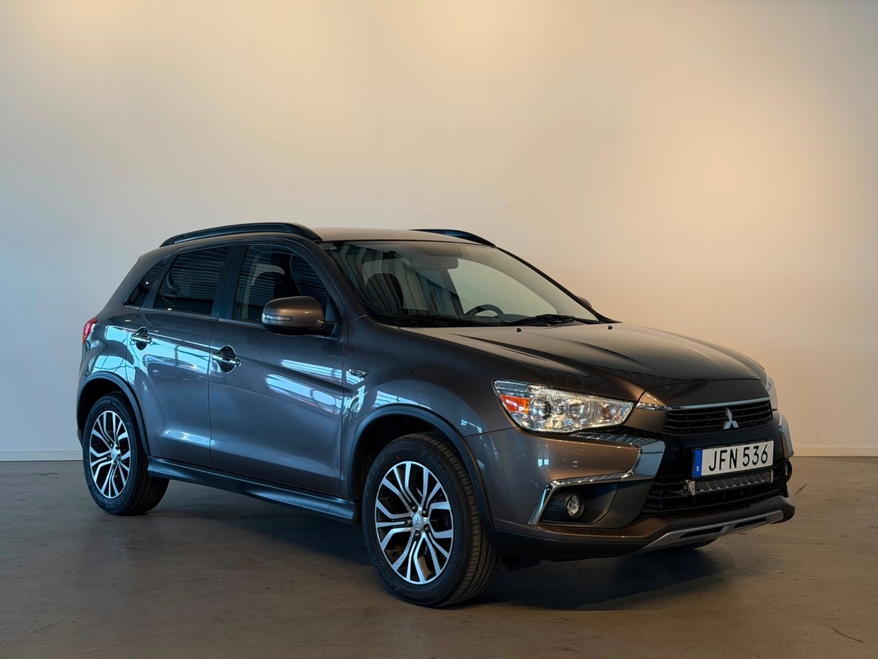 Mitsubishi ASX 2.2 Di-D 4WD 2017, kuva 2/20