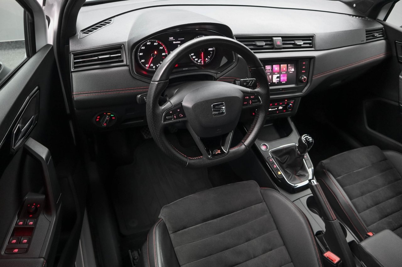 Seat Arona 2018, bild 3/6