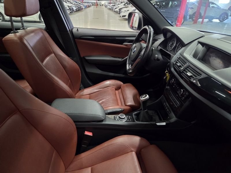 BMW X1 Xdrive 20d Manuell 4x4 177 Hk 2010, kuva 4/10