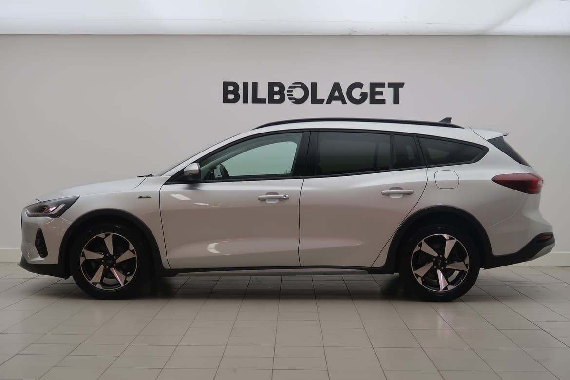 Ford Focus 2023, bild 2/20
