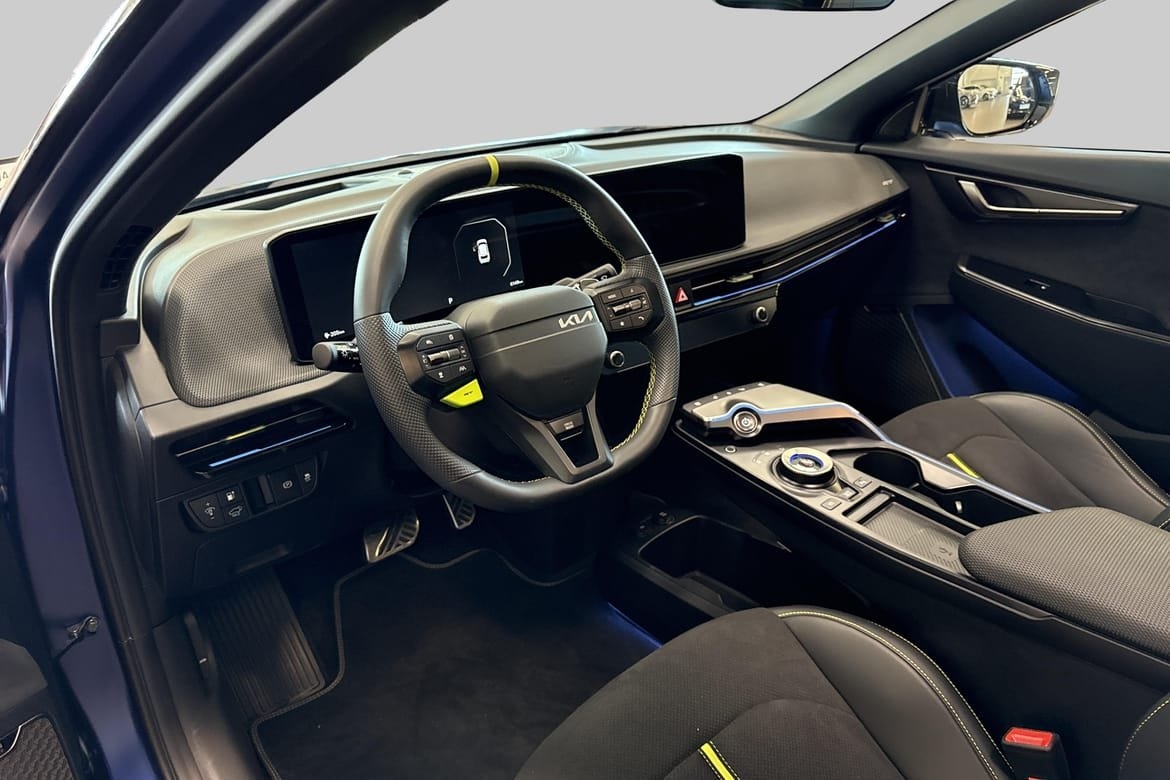 Kia EV6 AWD 2025 – 609 hk 2025, bild 7/10