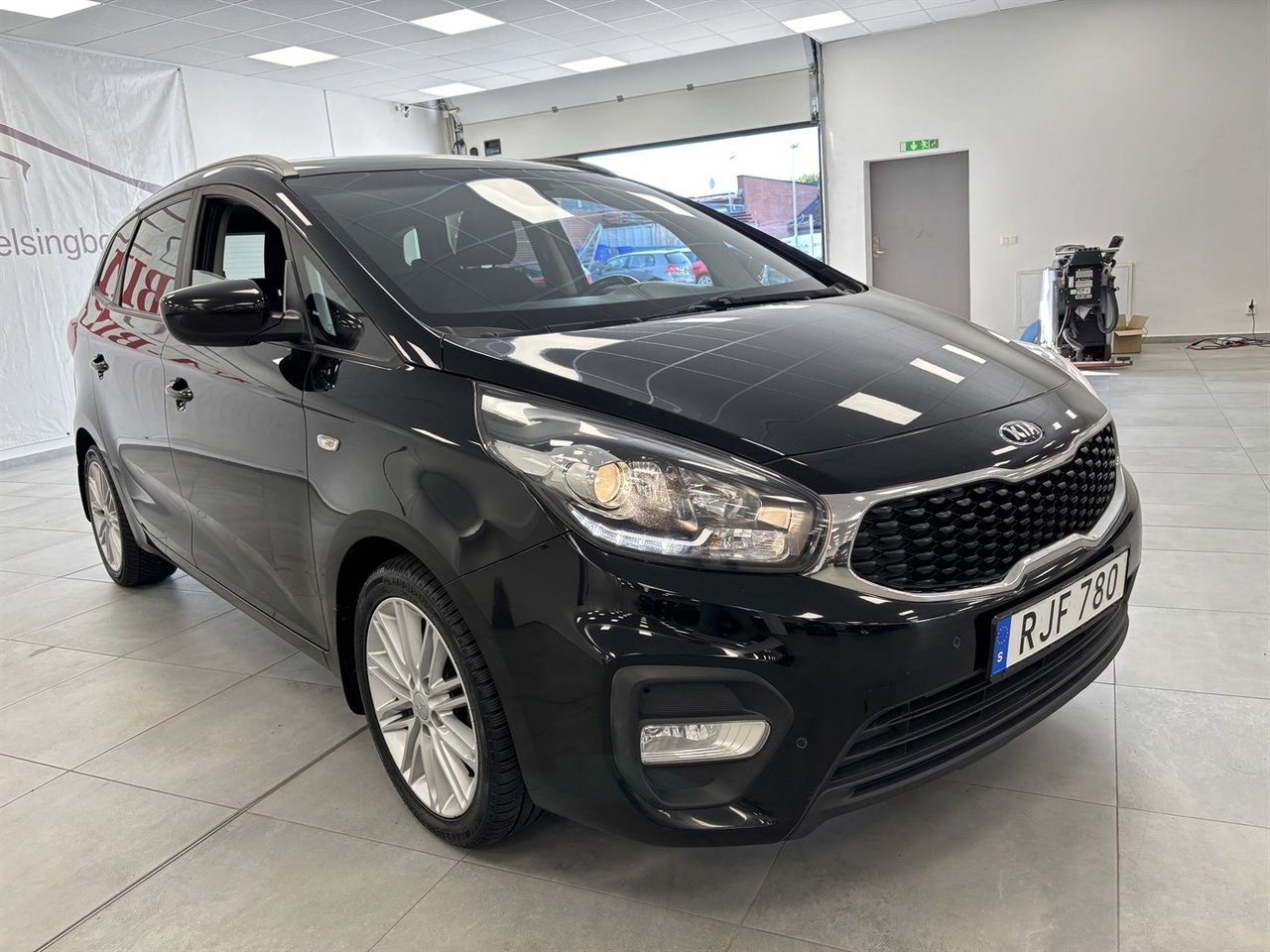 Kia Carens 2017, bild 2/10