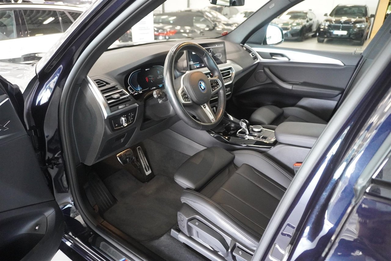 BMW X3 xDrive30e M Sport 2024, bild 2/9