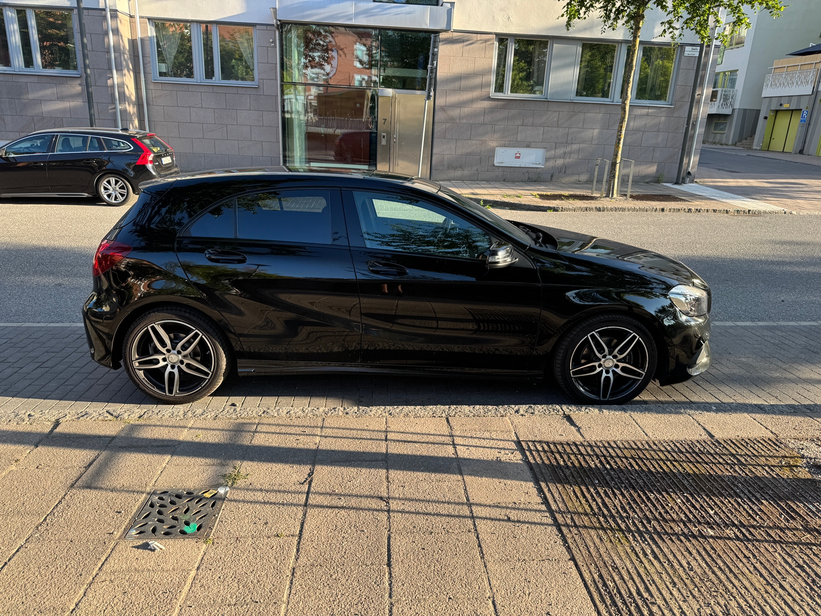 Mercedes-Benz A 180 d Manuell 2016, bild 7/10