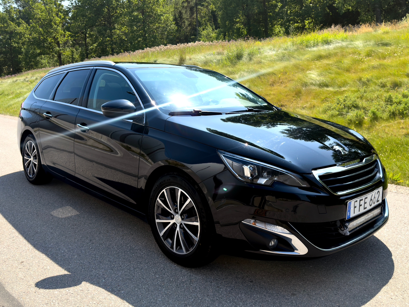 Peugeot 308 2014, kuva 2/6