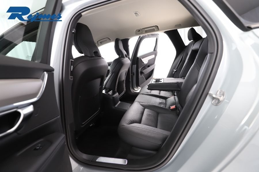 Volvo V90 2026, kuva 7/32