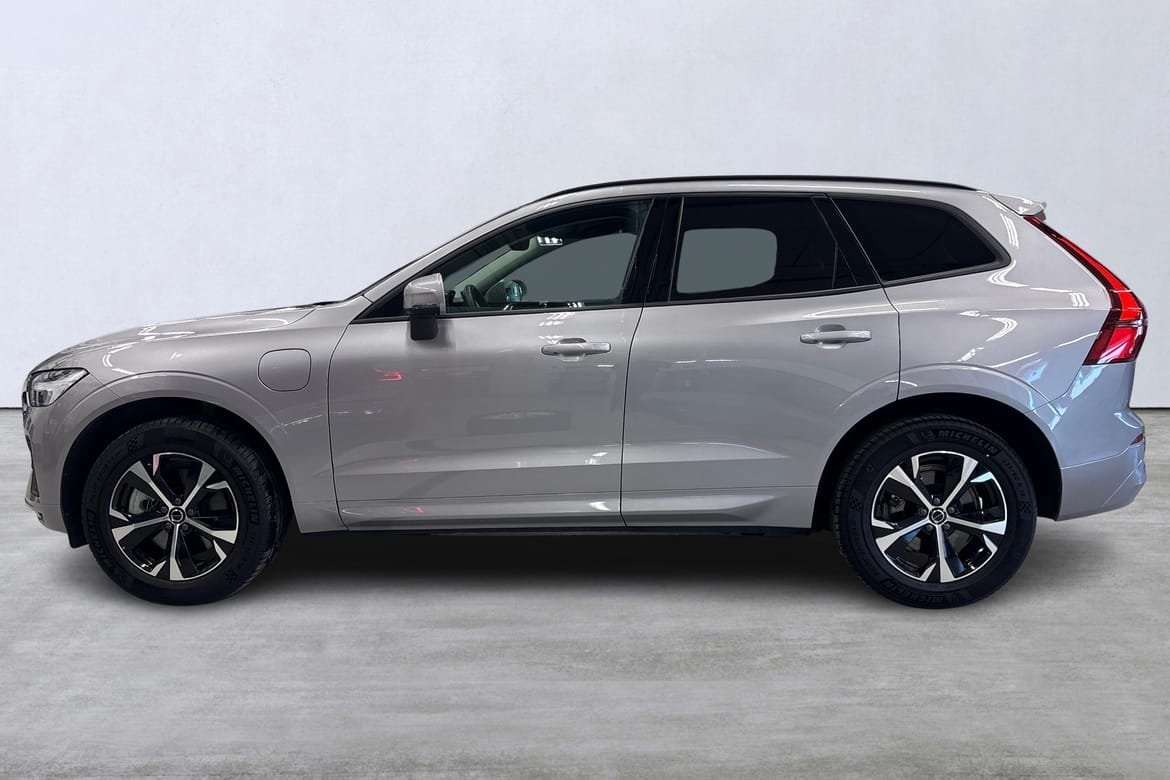 Volvo XC60 T6 Core Nordic Edition 2026, bild 2/10