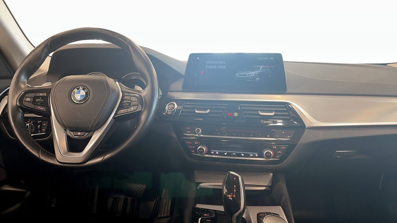 BMW 520 2017, photo 4/12