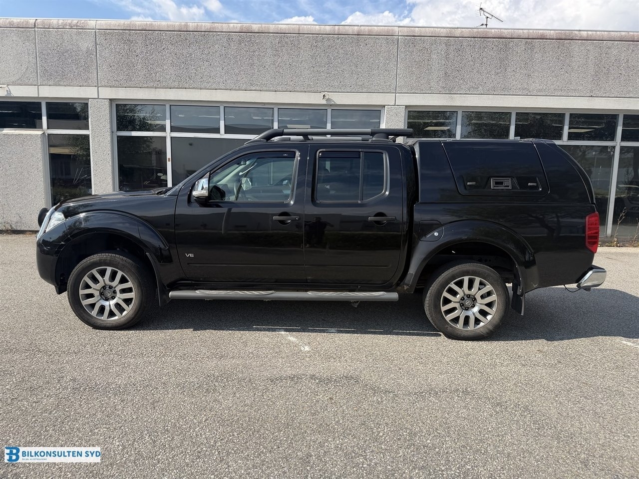 Nissan Navara 2015, bild 6/25