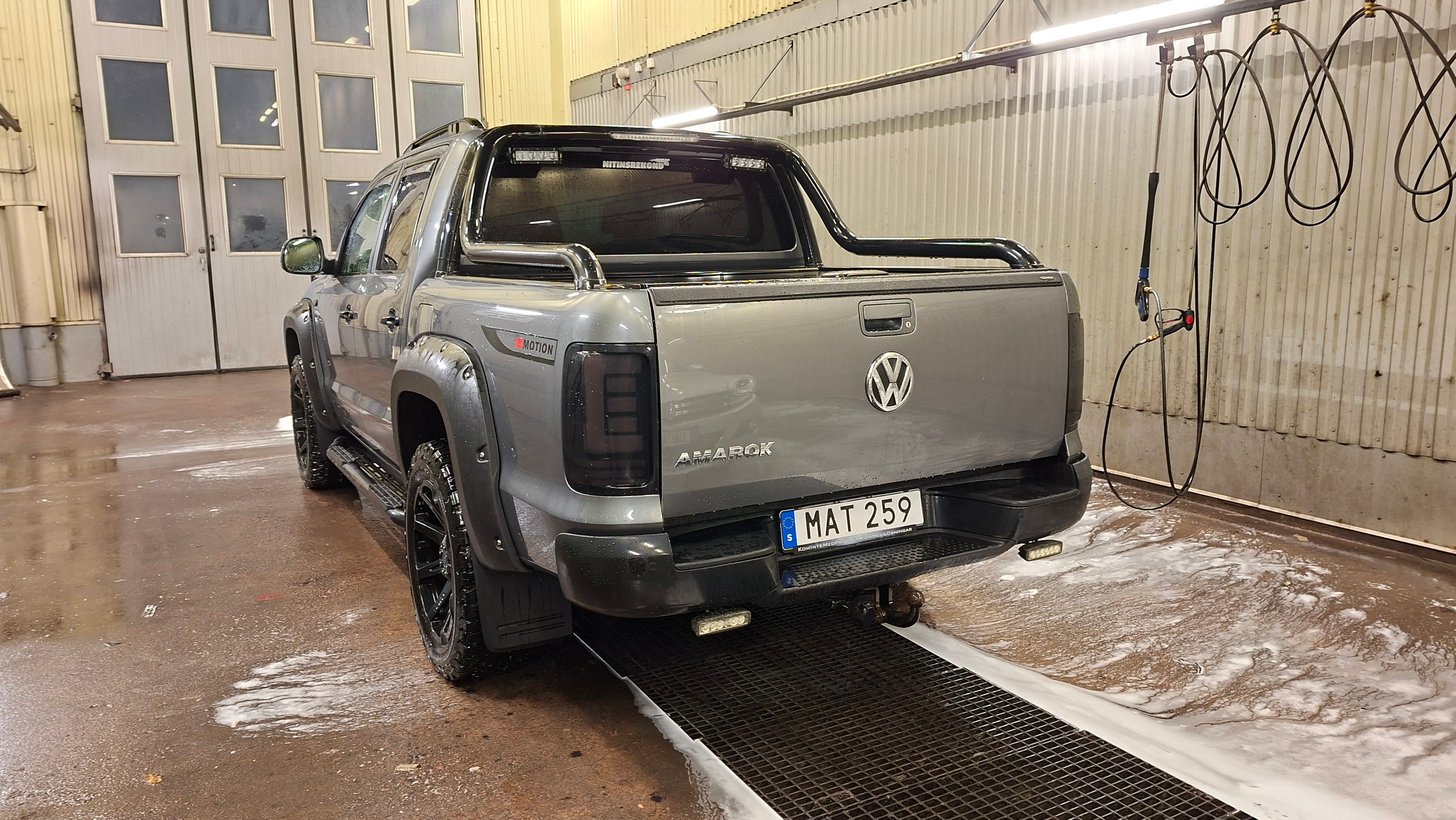 Volkswagen Amarok 2016, bild 2/9