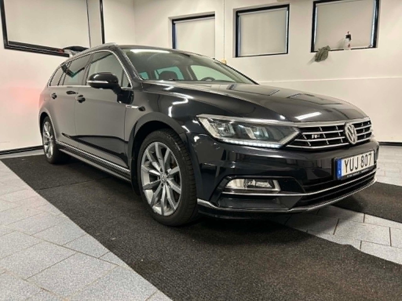 Volkswagen Passat 2018, bild 3/25