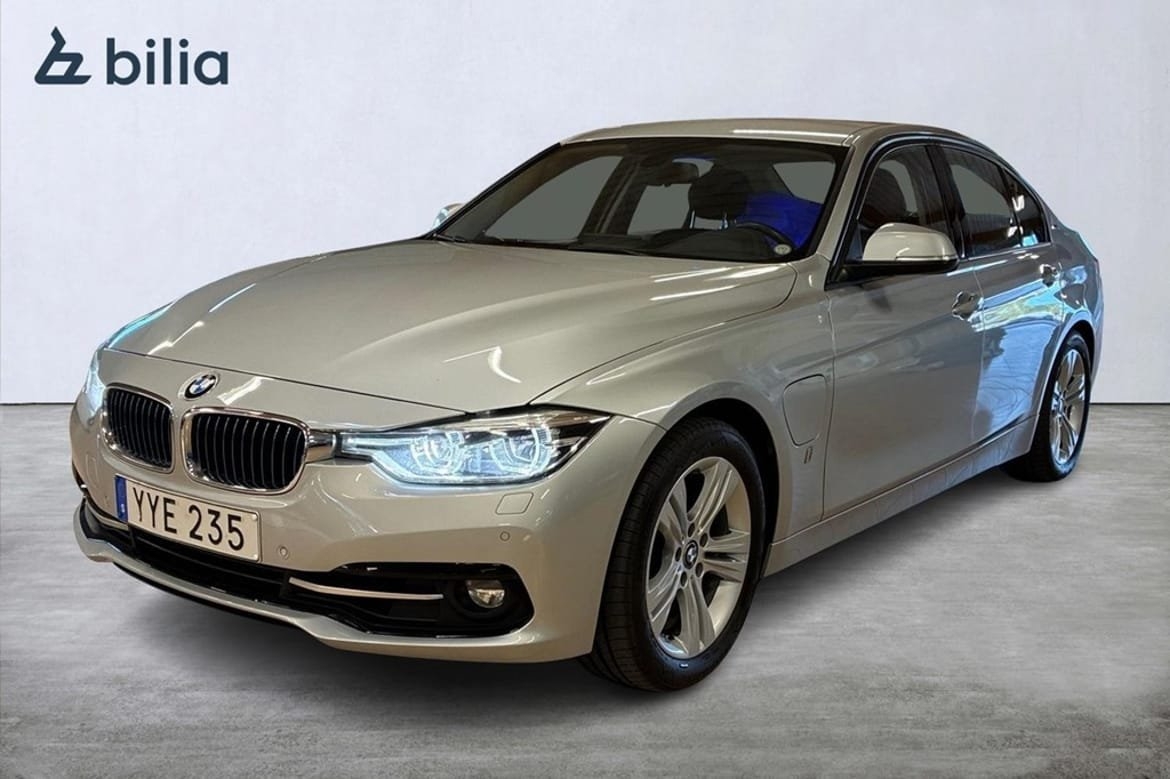 BMW 330