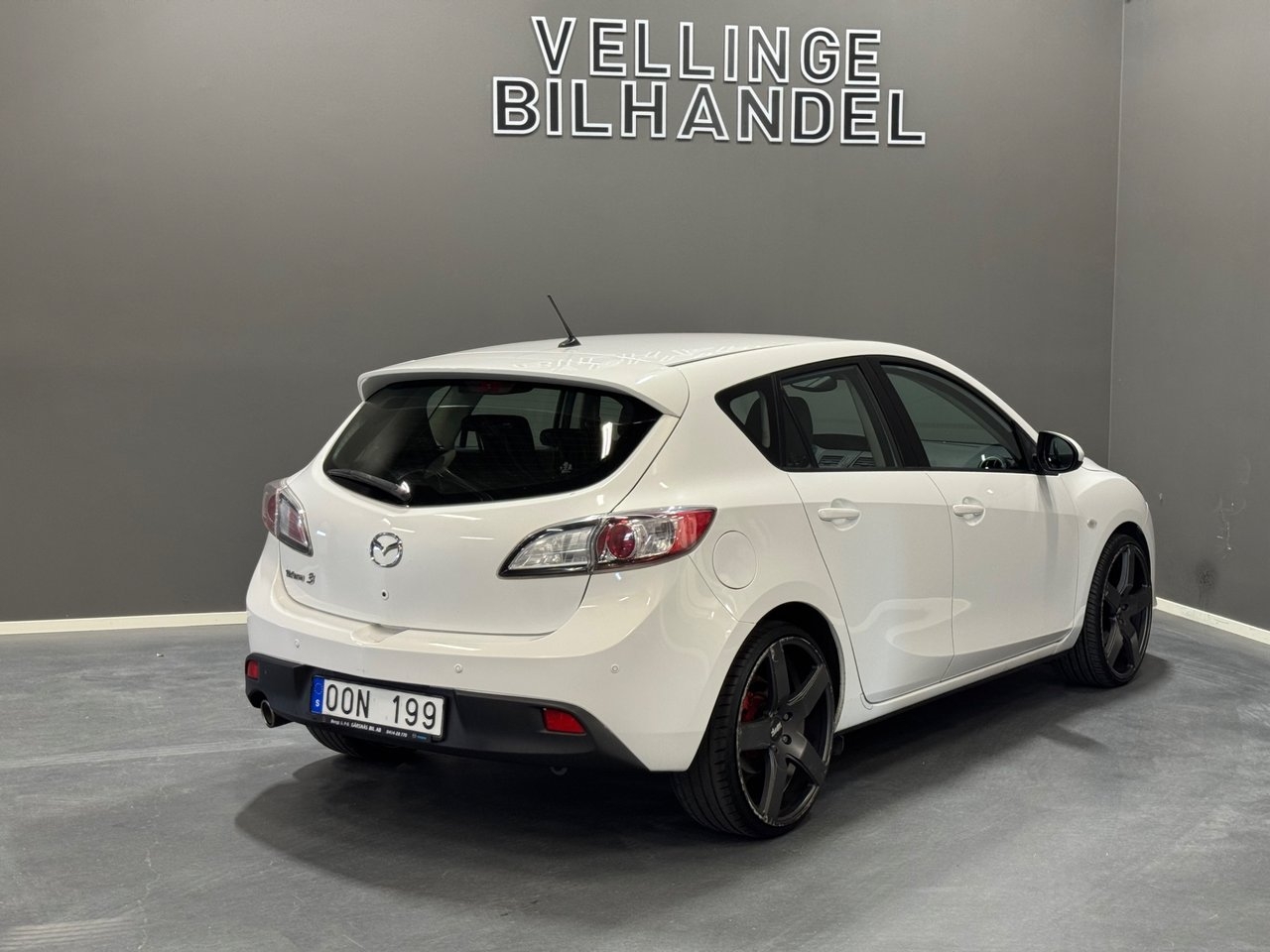 Mazda 3 Sport 2.2 MZR-CD Euro 5 2011, bild 3/9