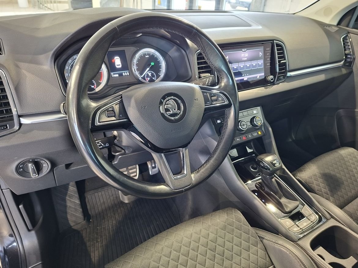 Skoda Karoq 2019, bild 6/14