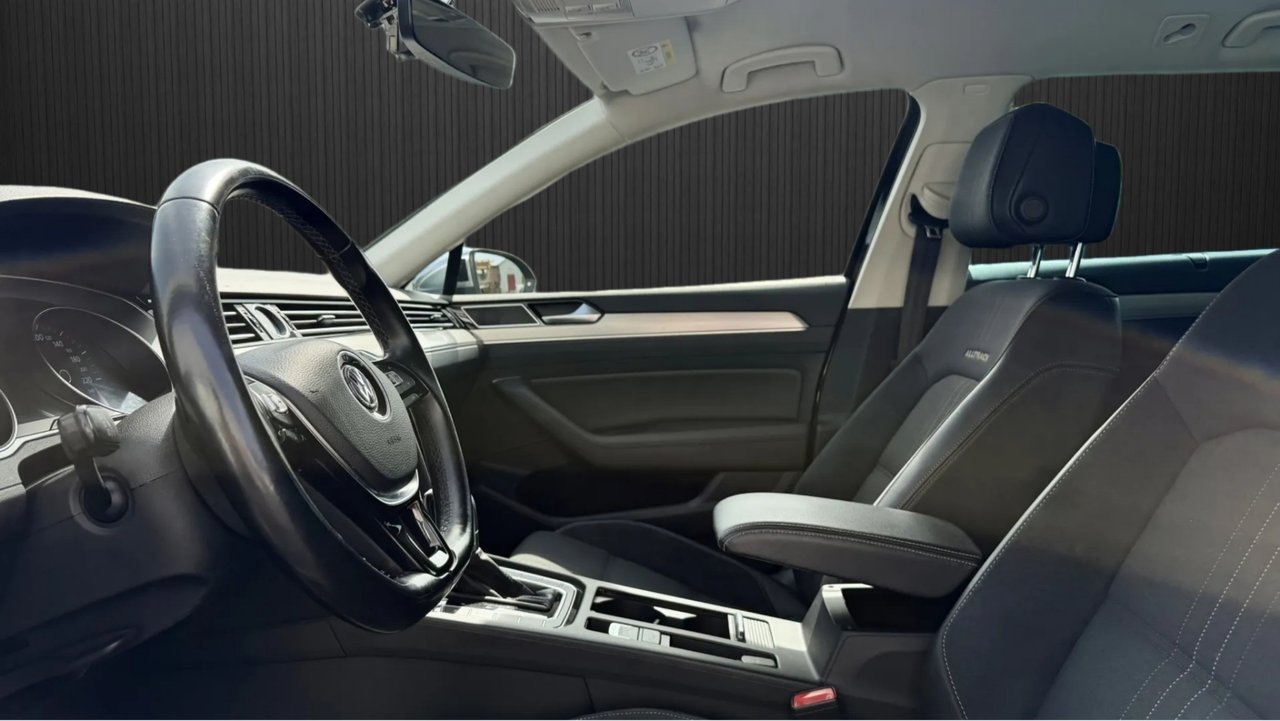 Volkswagen Passat 2018, bild 6/8