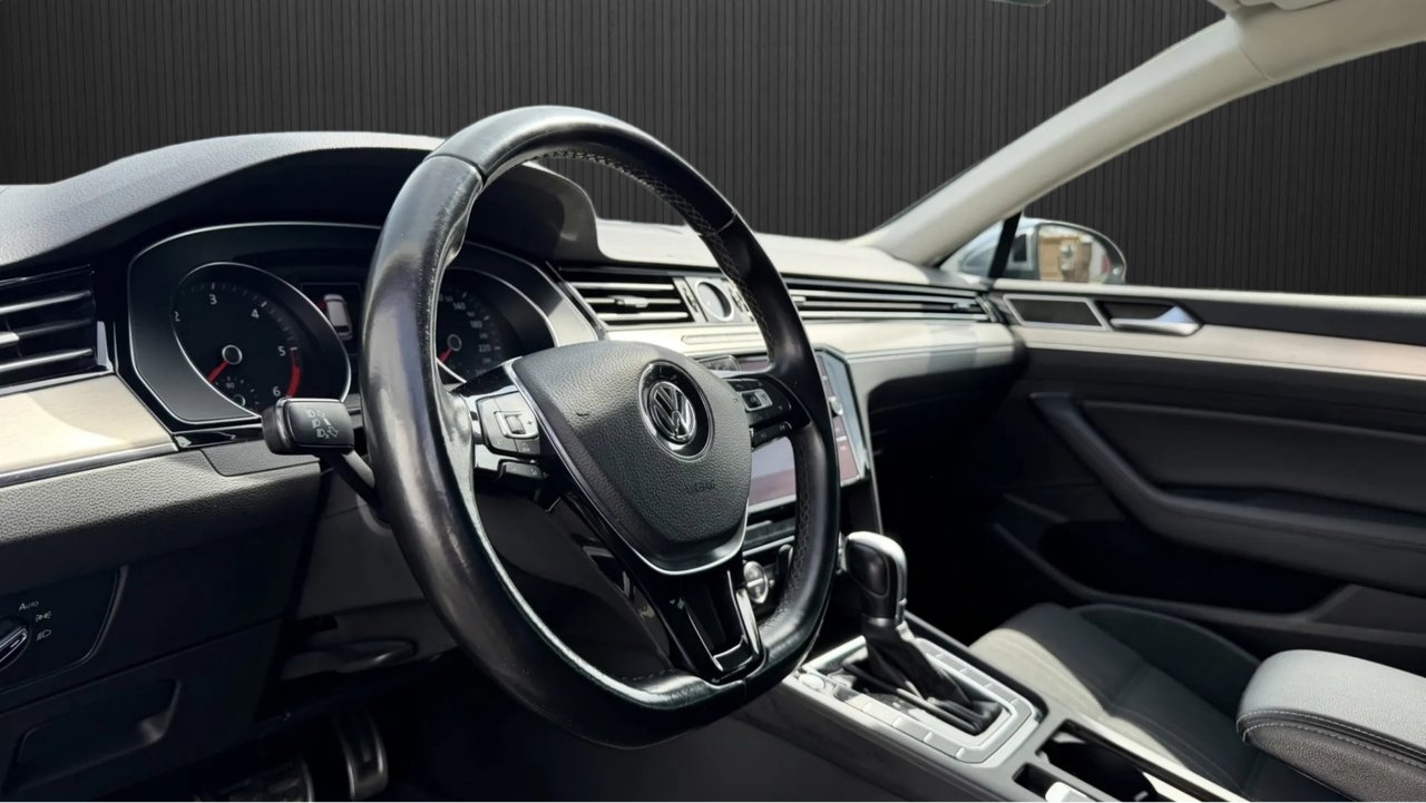 Volkswagen Passat 2018, bild 5/8