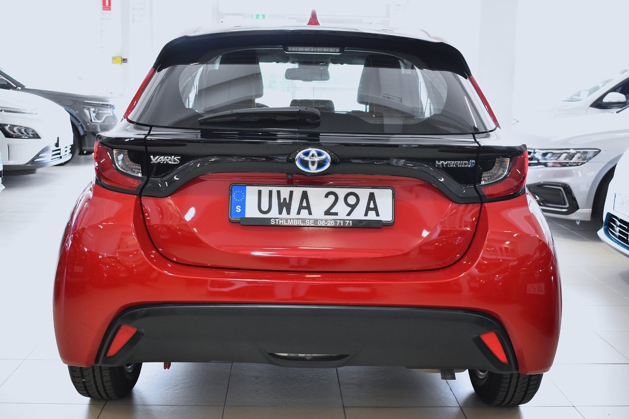 Toyota Yaris Hybrid CVT Active 2023, bild 4/10