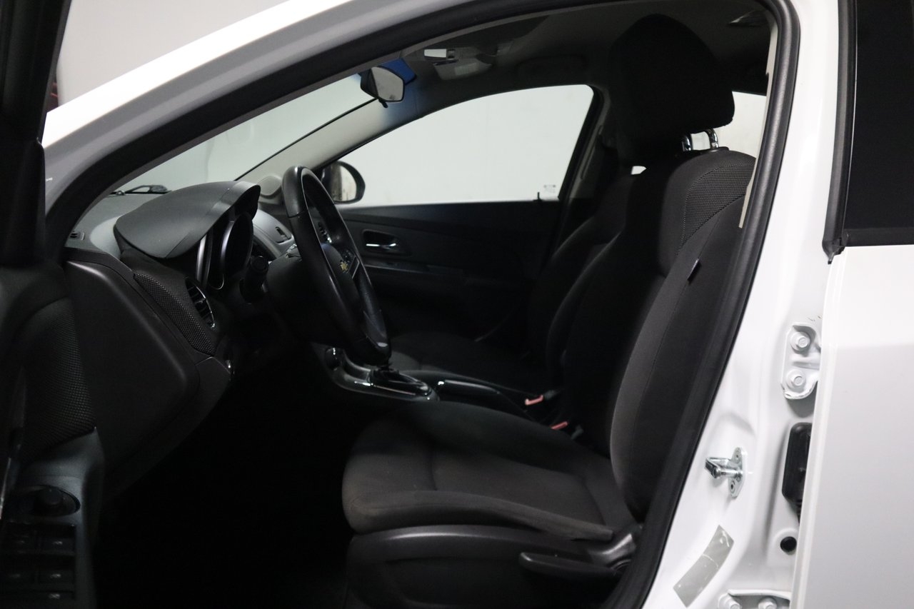 Chevrolet Cruze 2013, bild 7/10