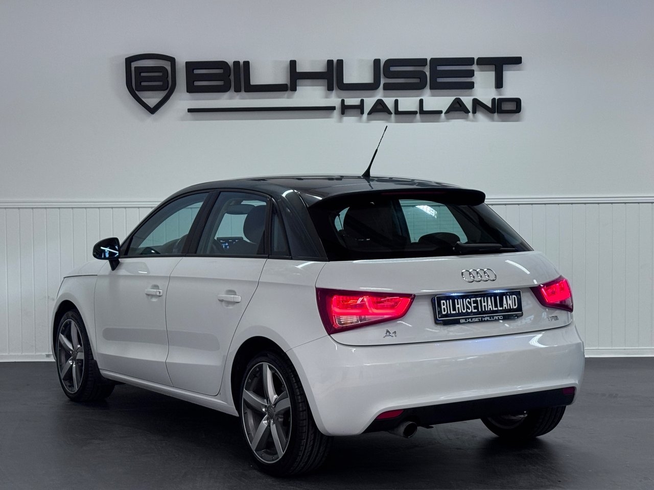 Audi A1 Sportback 1.2 TFSI Euro 5 2013, bild 7/10