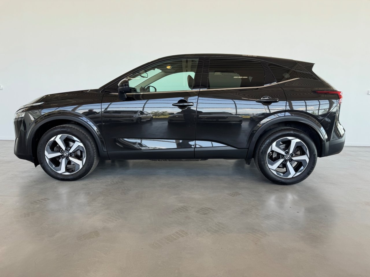 Nissan Qashqai 1.3 DIG-T N-CONNECTA 2022, bild 3/12