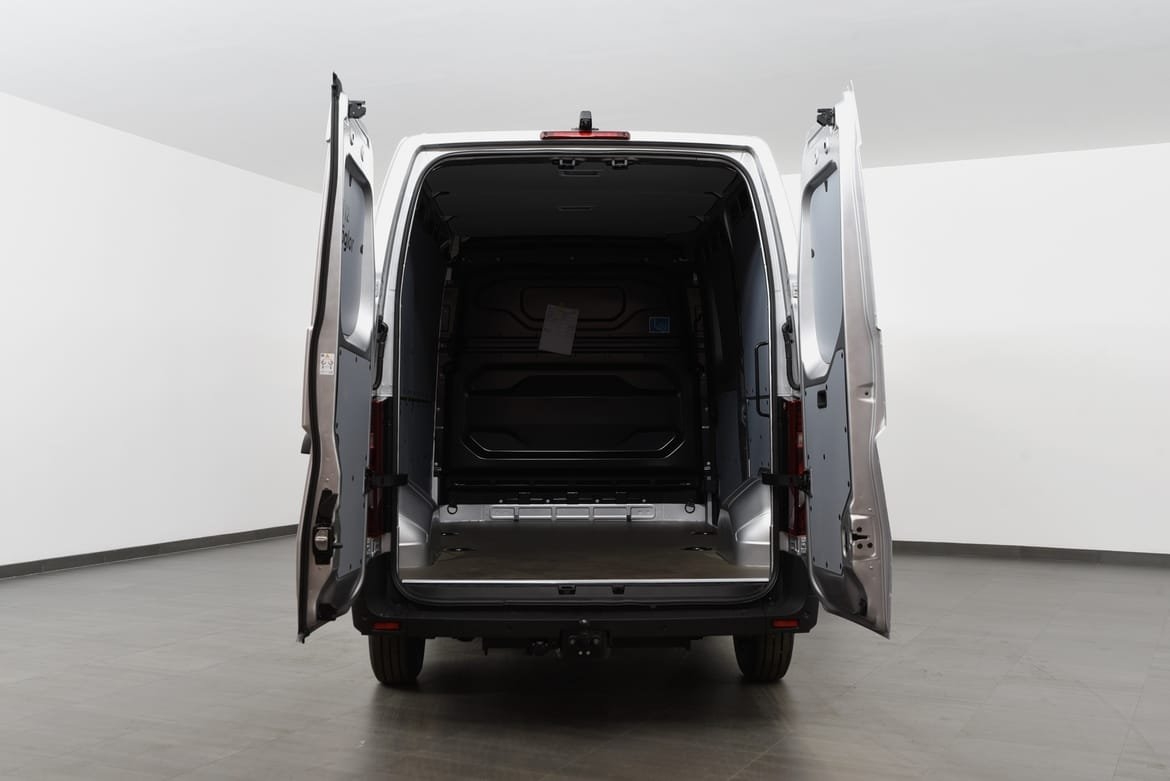 Renault Master 2025, photo 6/10