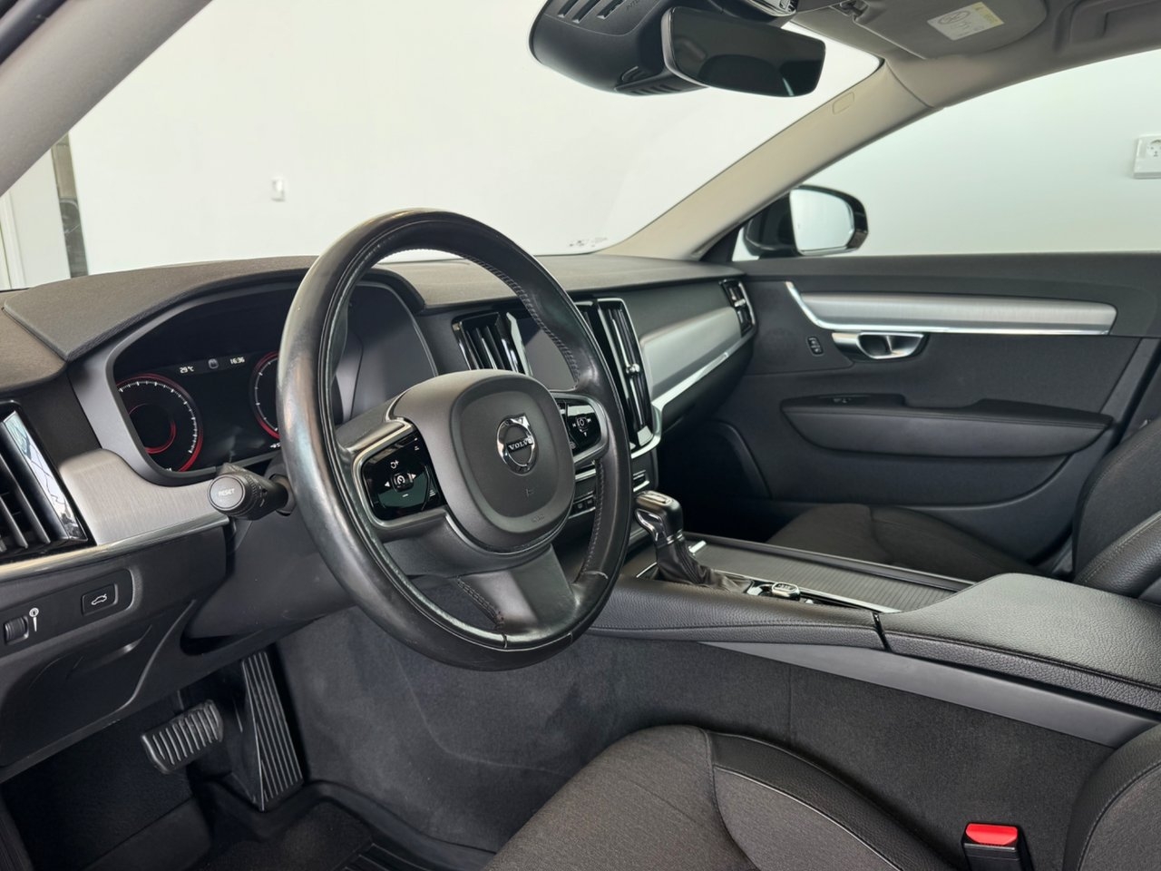 Volvo S90 2018, bild 4/10