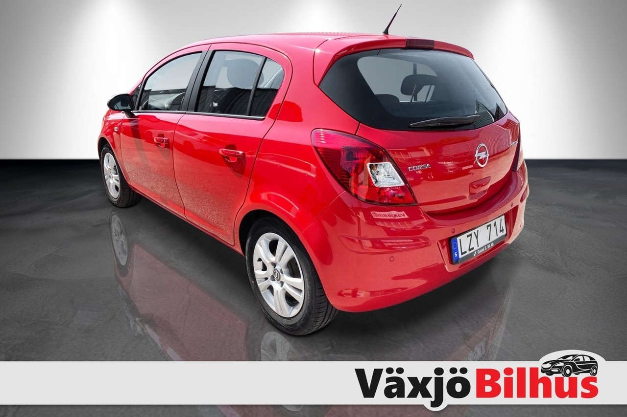 Opel Corsa 2012, photo 2/10