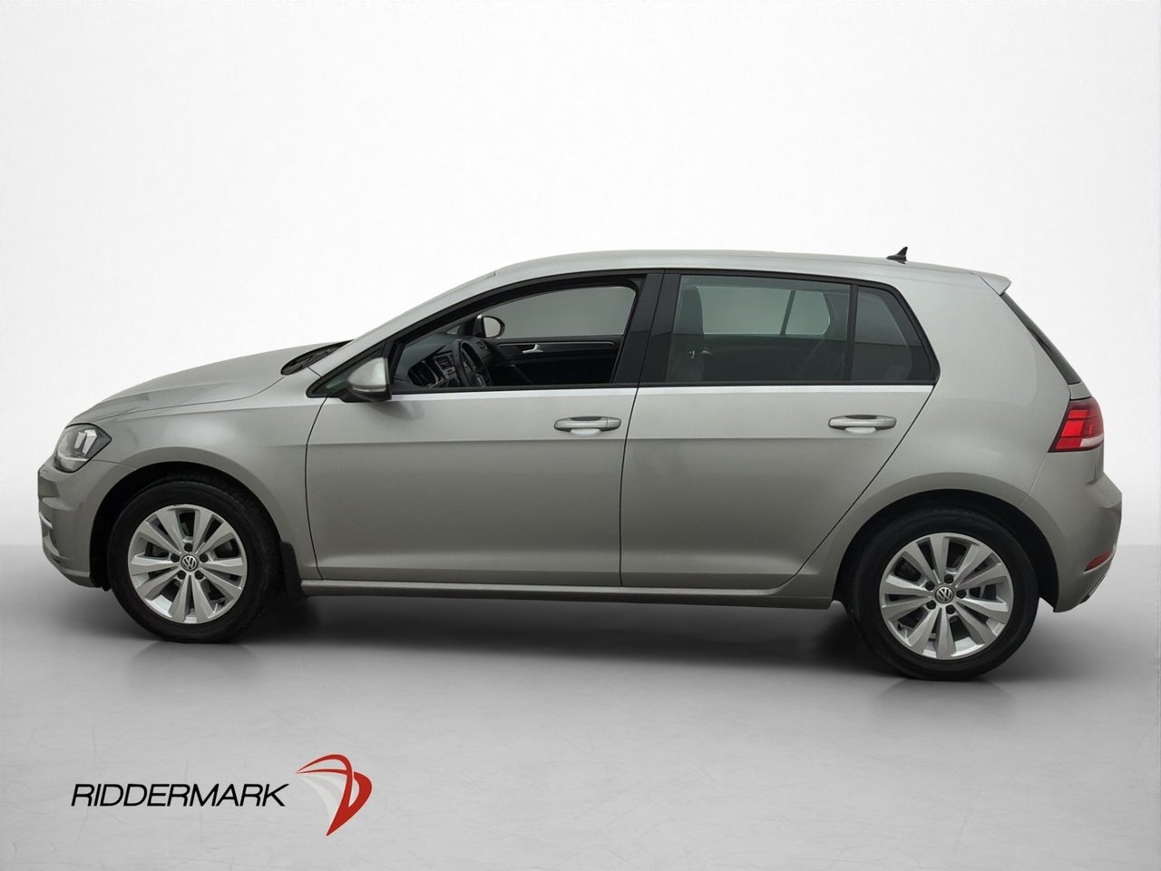 Volkswagen Golf 1.0 TSI 110hk 2018, bild 4/25