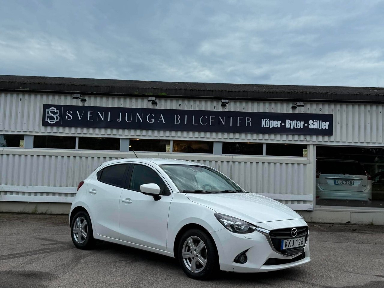 Mazda 2 2015, bild 2/24