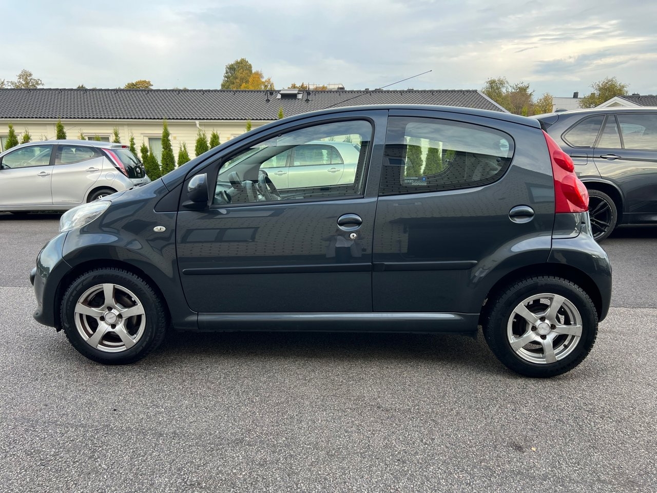 Peugeot 107 2008, bild 6/17
