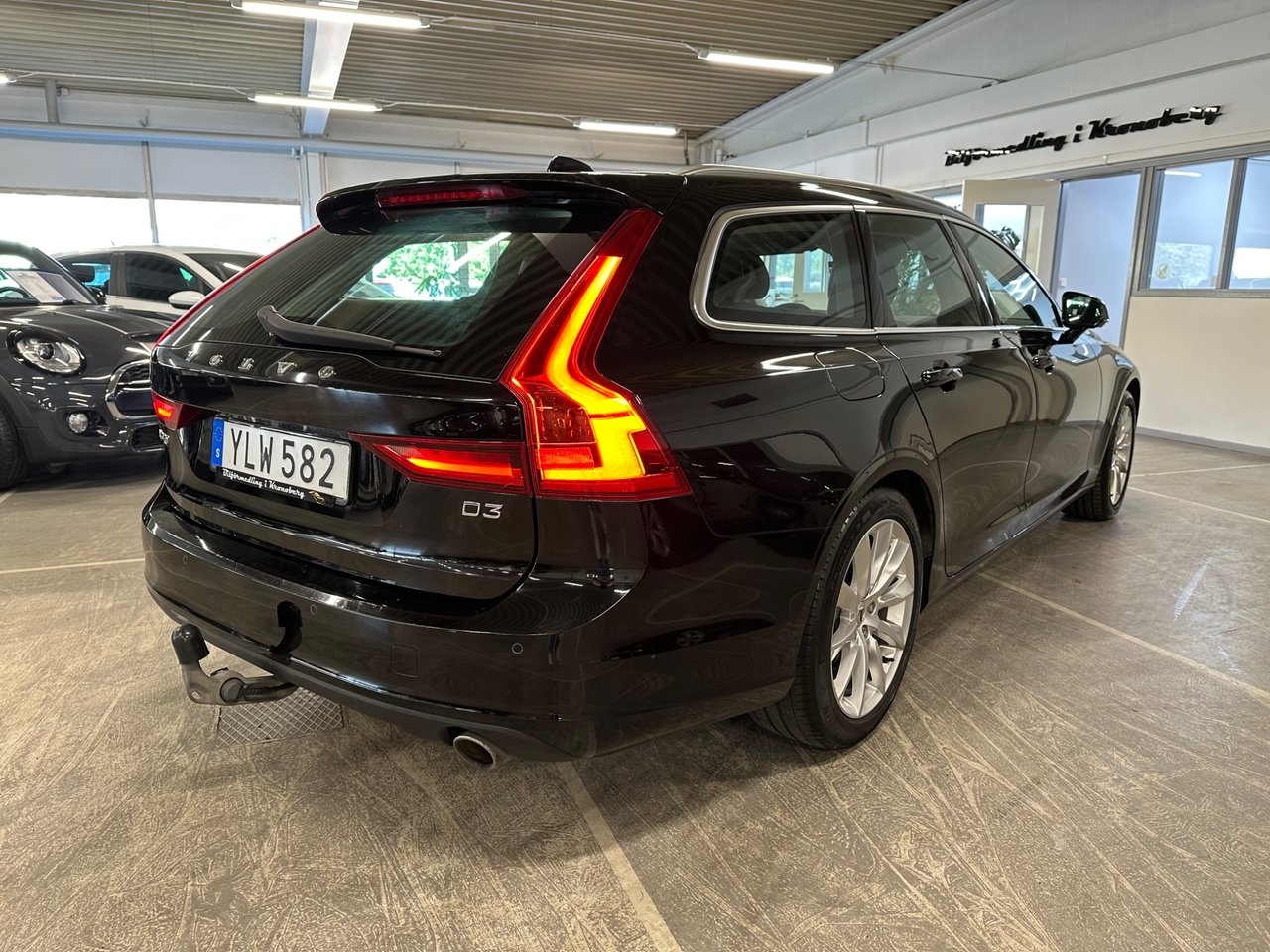 Volvo V90 D3 Business Advanced 2018, kuva 3/10