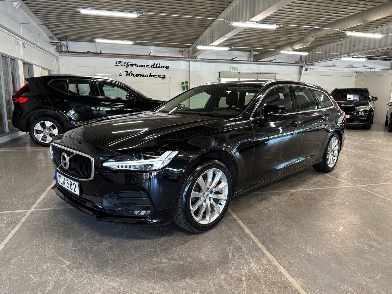 Volvo V90
