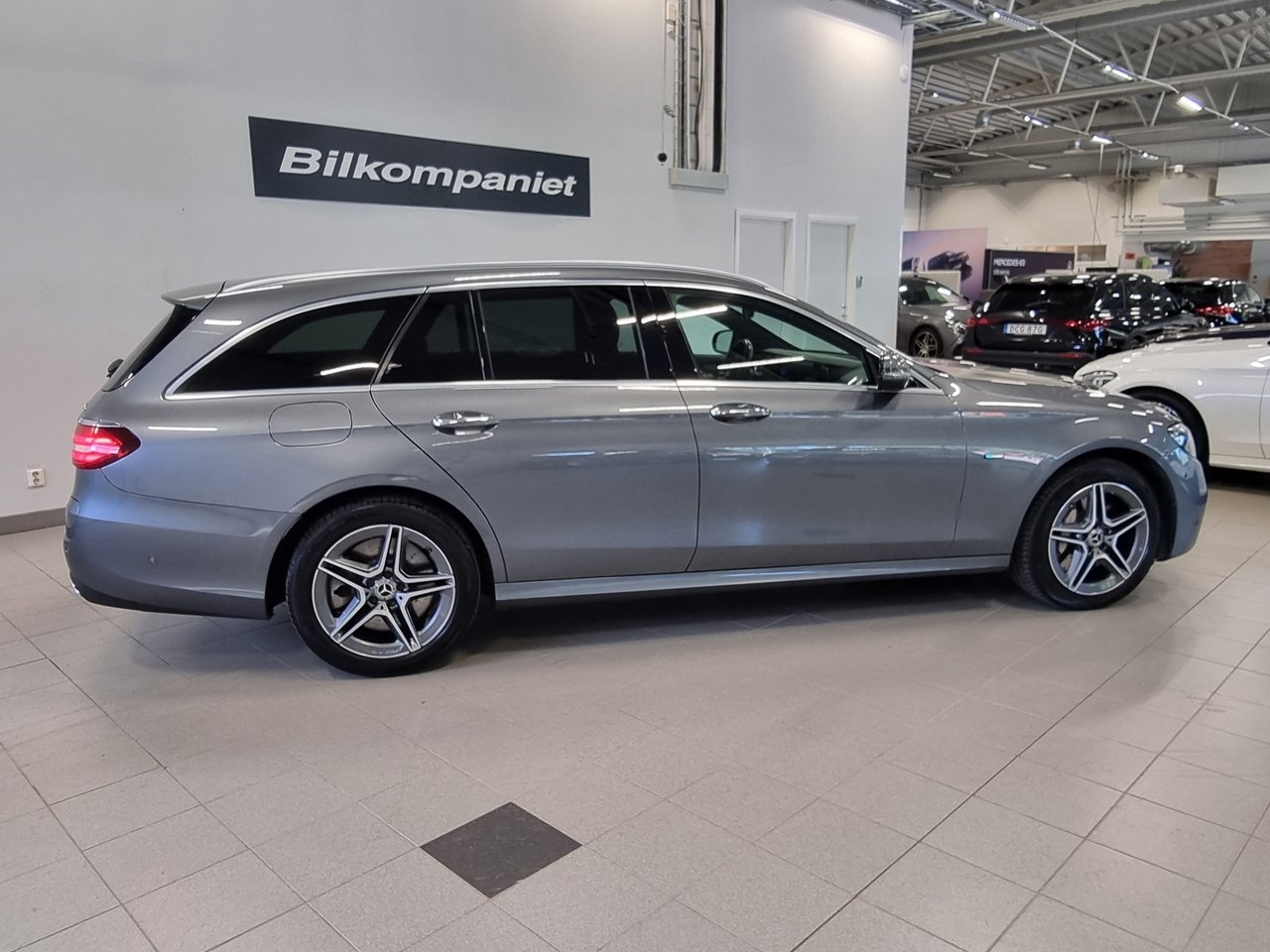 Mercedes-Benz E 2021, bild 3/17
