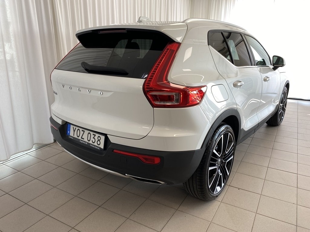 Volvo XC40 D3 AWD Geartronic, 150hk 2019, bild 3/10