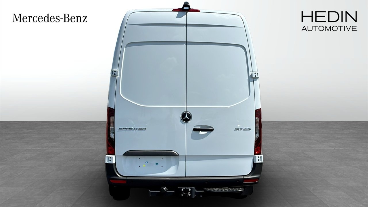 Mercedes-Benz Sprinter 2027, photo 7/10