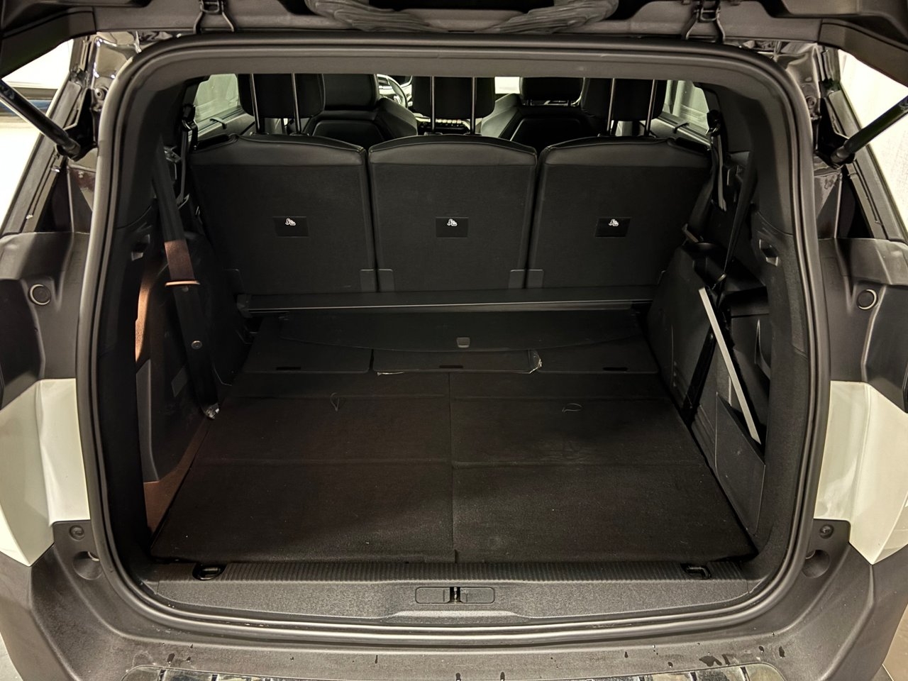 Peugeot 5008 GT PureTech 130 AUT8, Drag 2023, bild 4/10