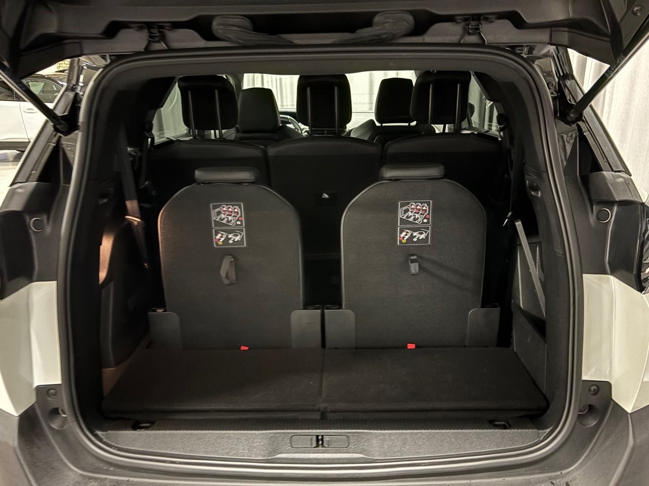 Peugeot 5008 GT PureTech 130 AUT8, Drag 2023, bild 7/10