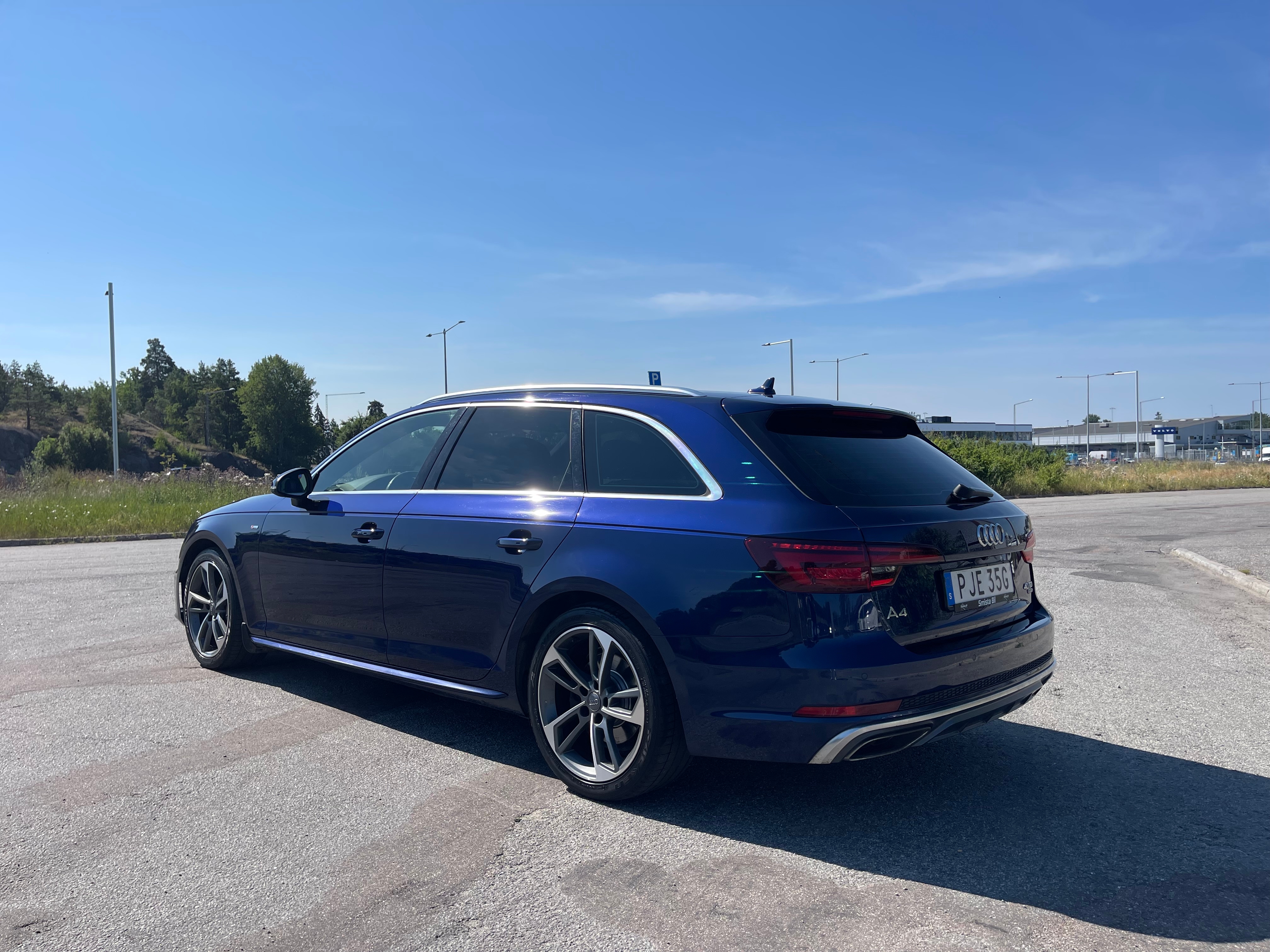 Audi A4 40TDI quattro S-Line 2019, bild 3/10