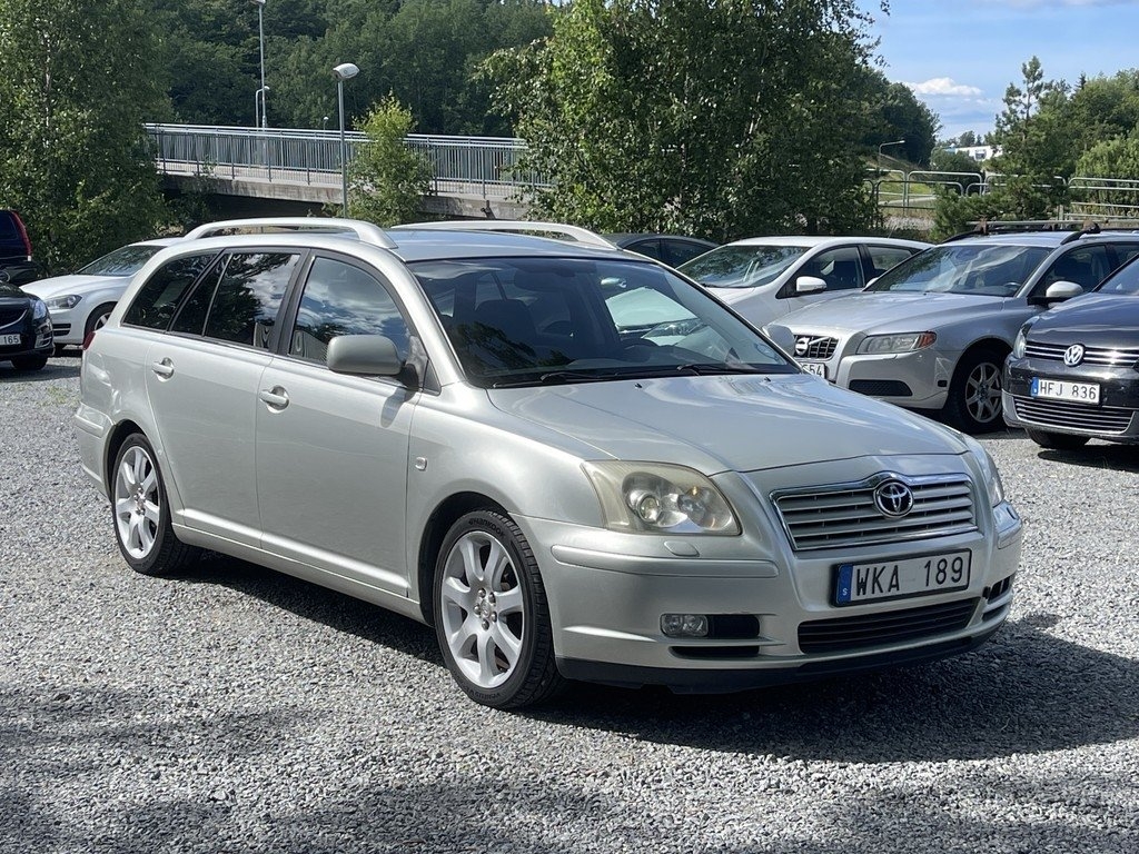 Toyota Avensis 2005, bild 2/10